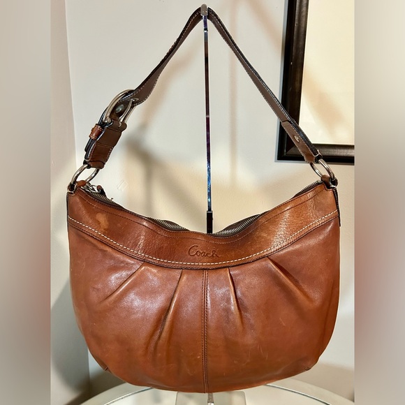 Coach Handbags - Coach Brown Leather Hobo Shoulder Bag